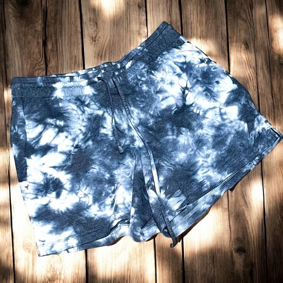 Danskin Pants - Women’s Danskin size Large blue tie dye shorts